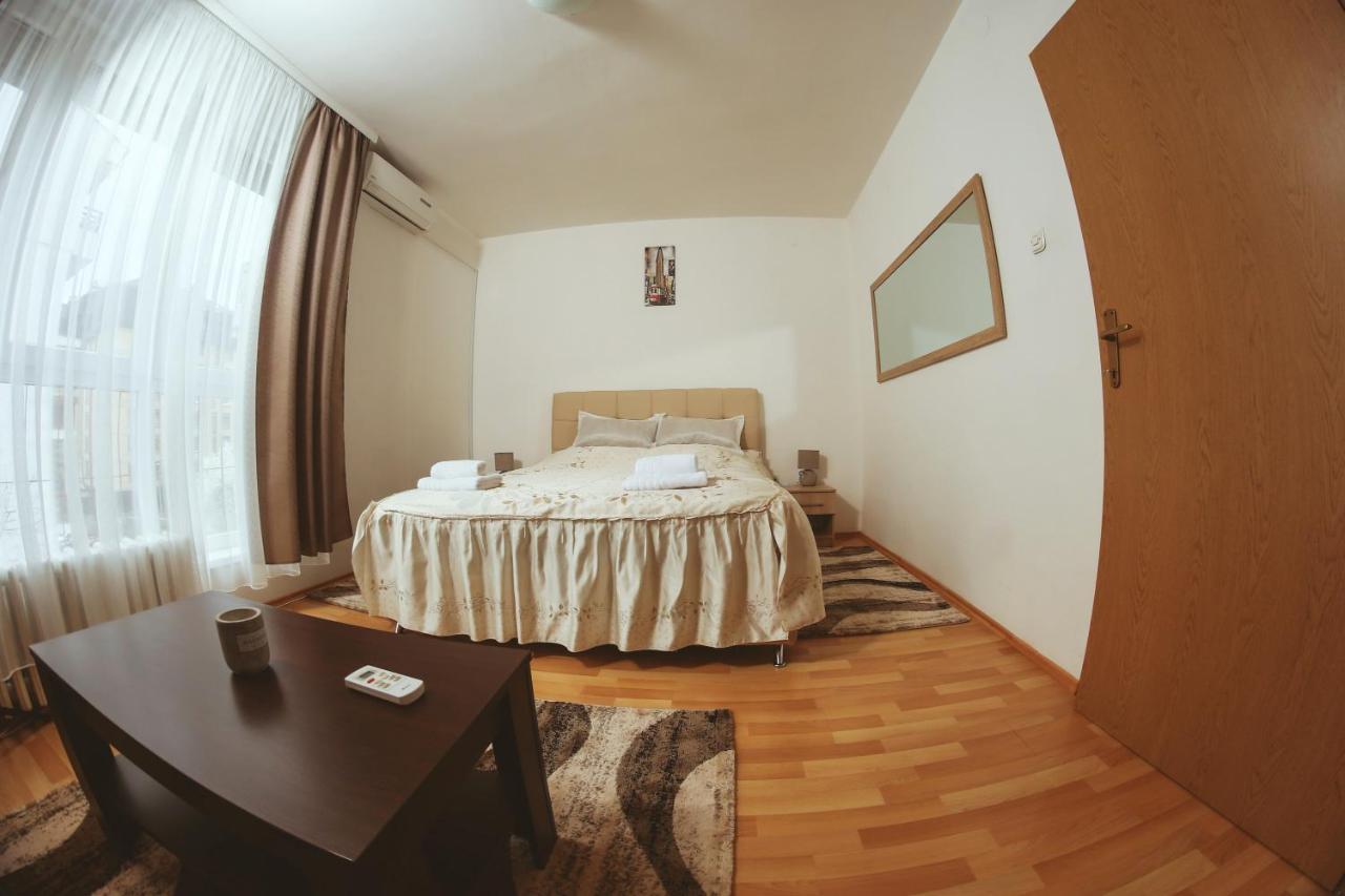 Apartman Centar 1 巴尼西卢卡 外观 照片